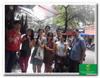 Hanoi street food on foot tour
